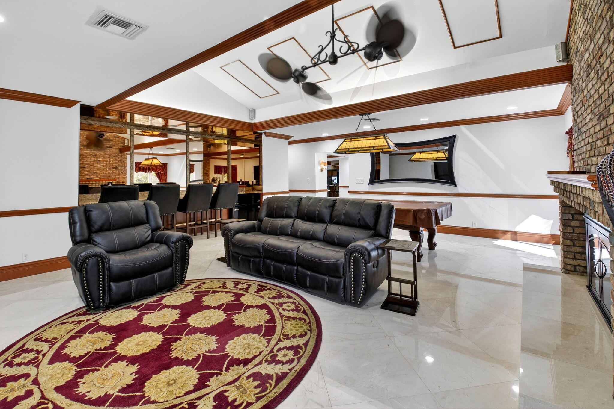 Tierra Del Rey - Residential Lease