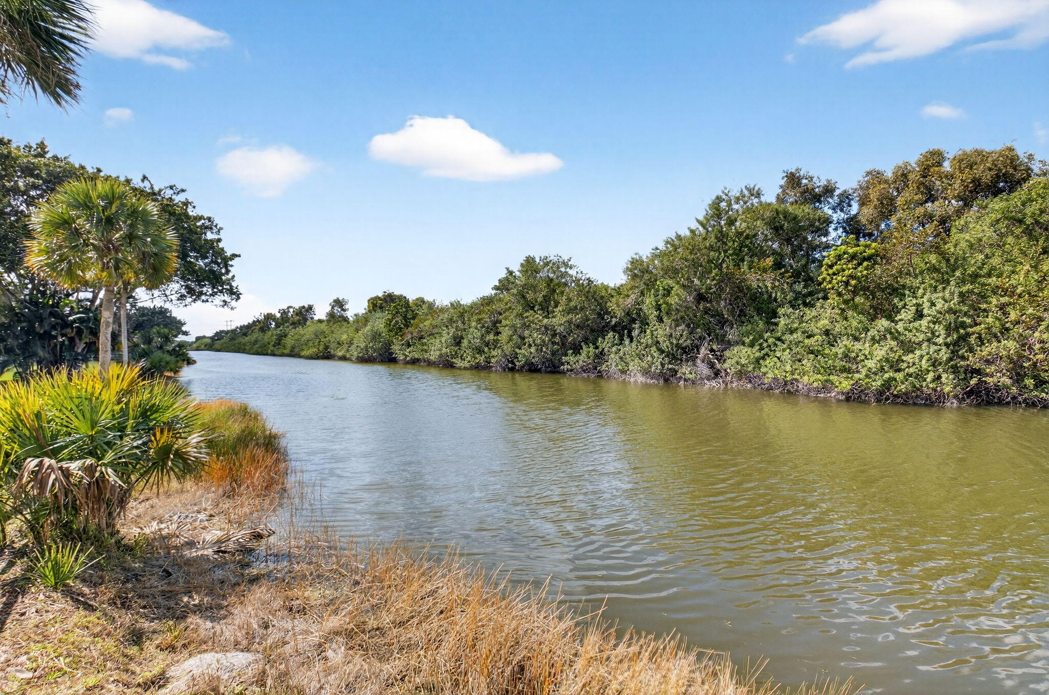 Tierra Del Rey - Residential Lease