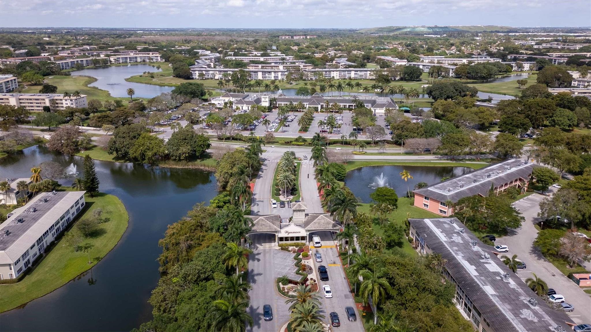 Wynmoor  Lucaya - Residential