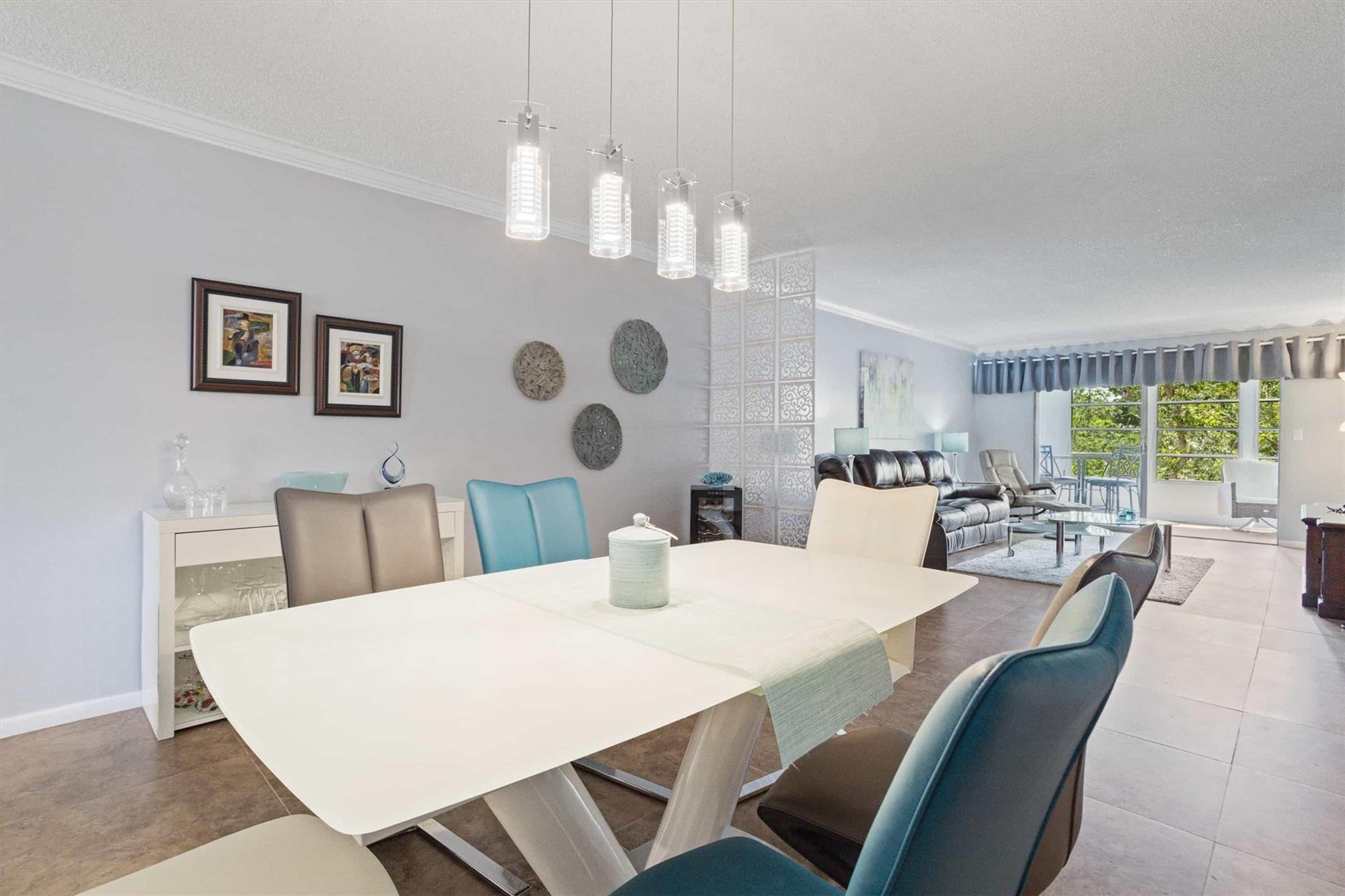 Wynmoor  Lucaya - Residential