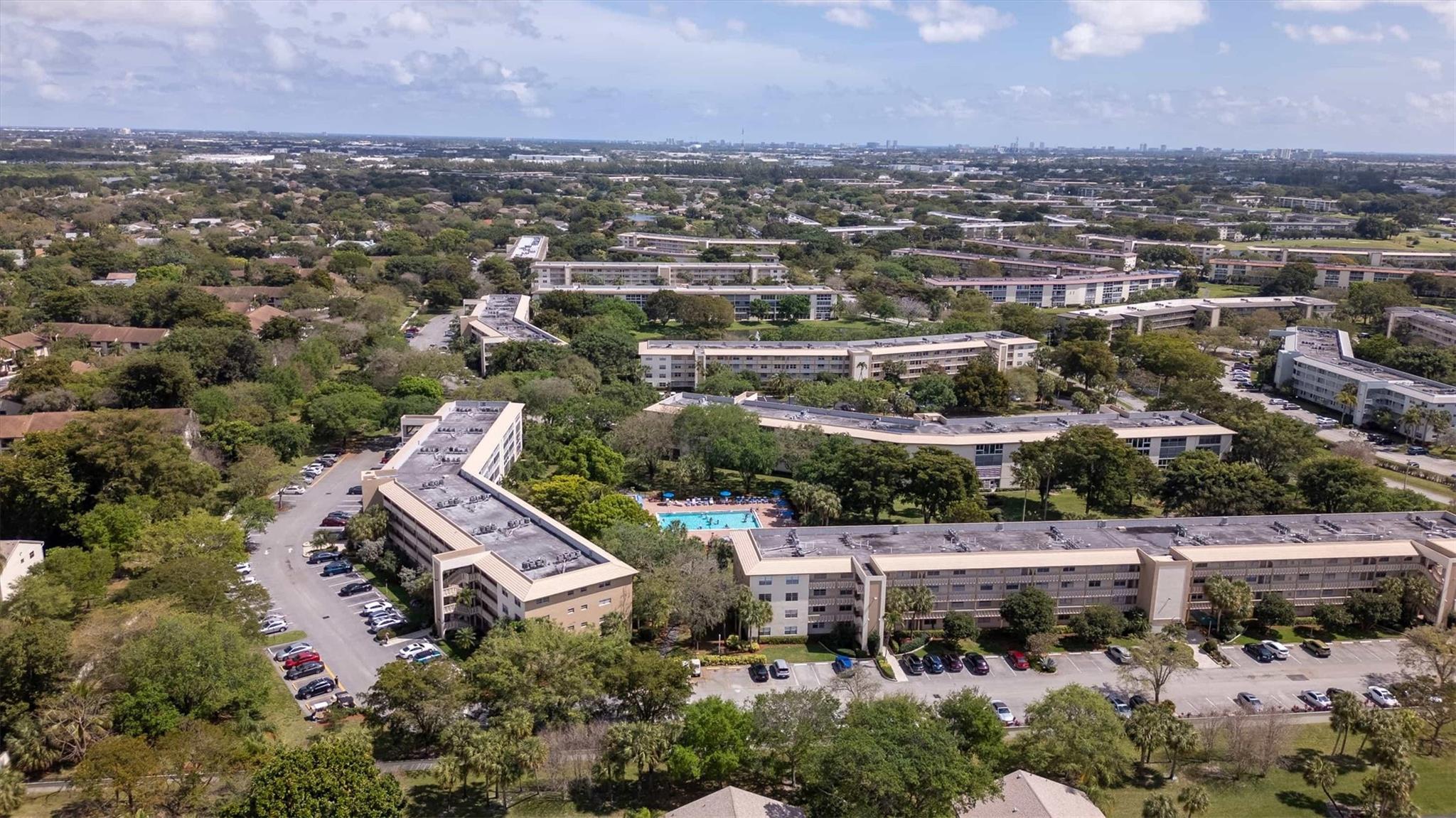 Wynmoor  Lucaya - Residential