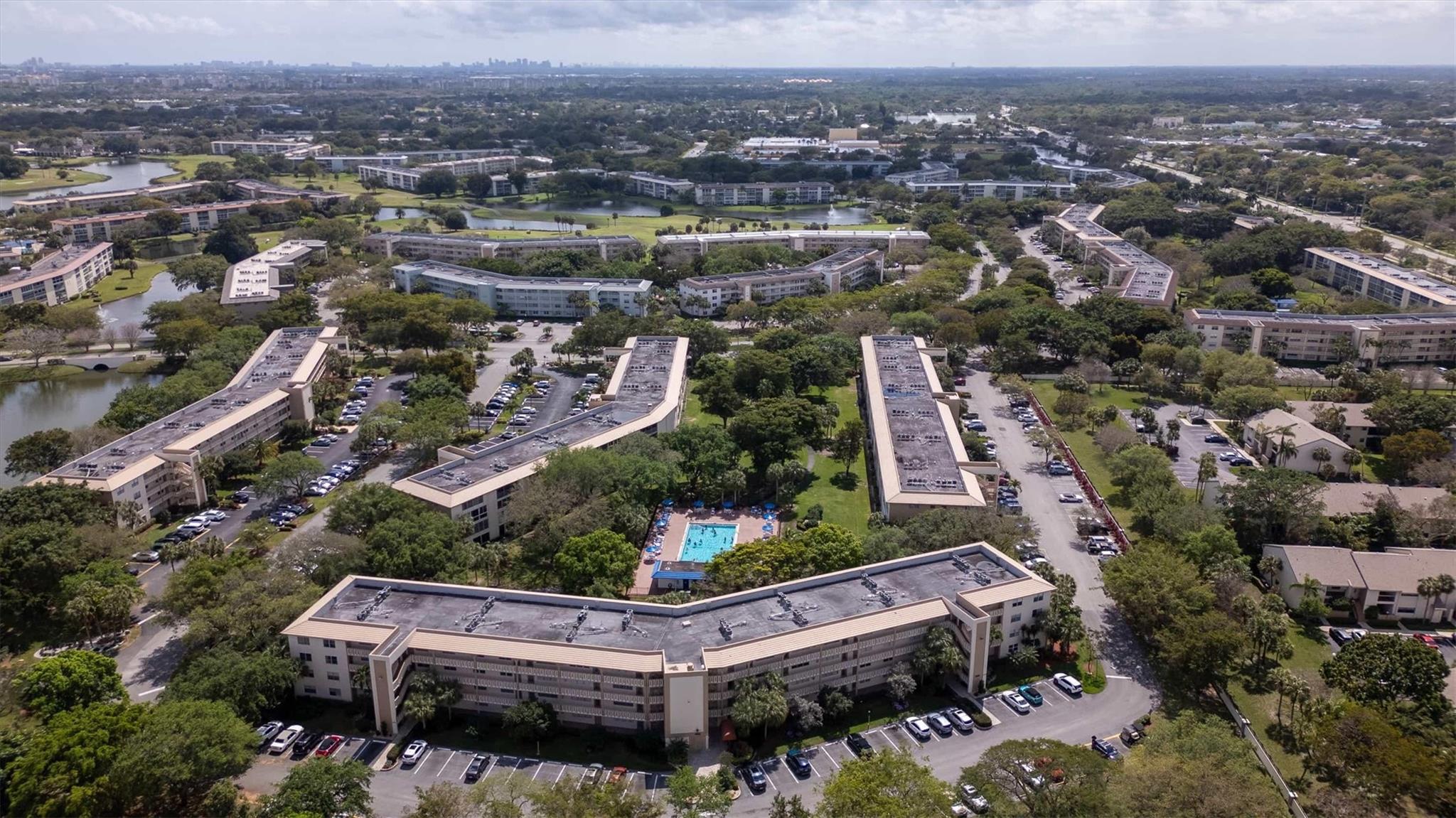 Wynmoor  Lucaya - Residential