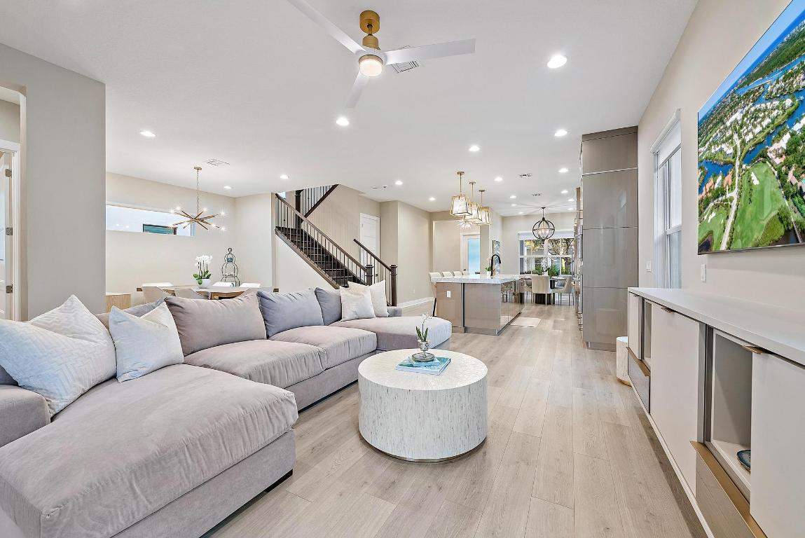 AlTON NEIGHBORHOOD 1 - Residential