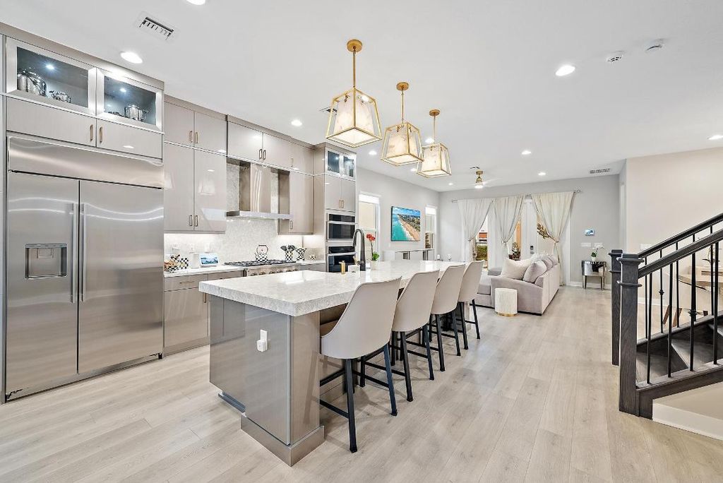 Photo of 1013 Faulkner Terrace, Palm Beach Gardens, FL 33418 (MLS # R11133543)