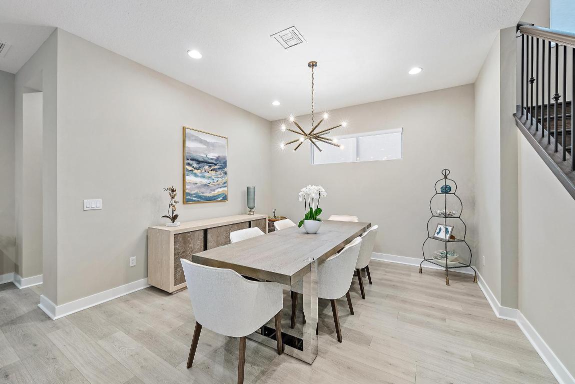 AlTON NEIGHBORHOOD 1 - Residential