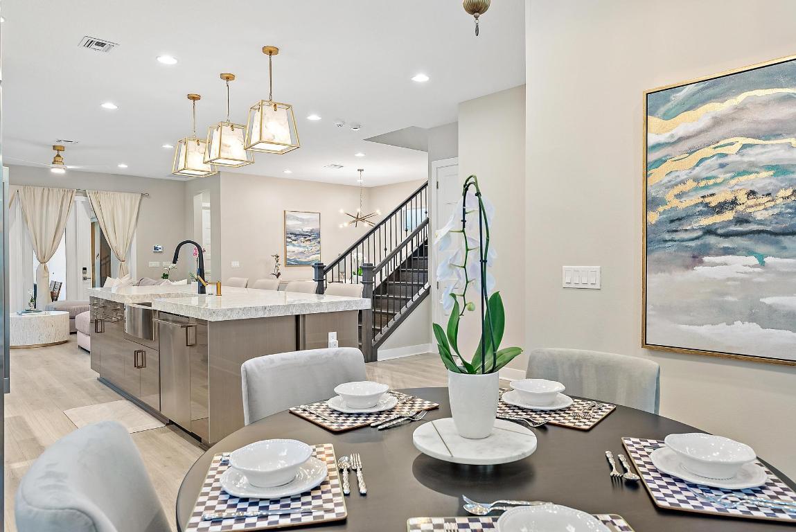 AlTON NEIGHBORHOOD 1 - Residential