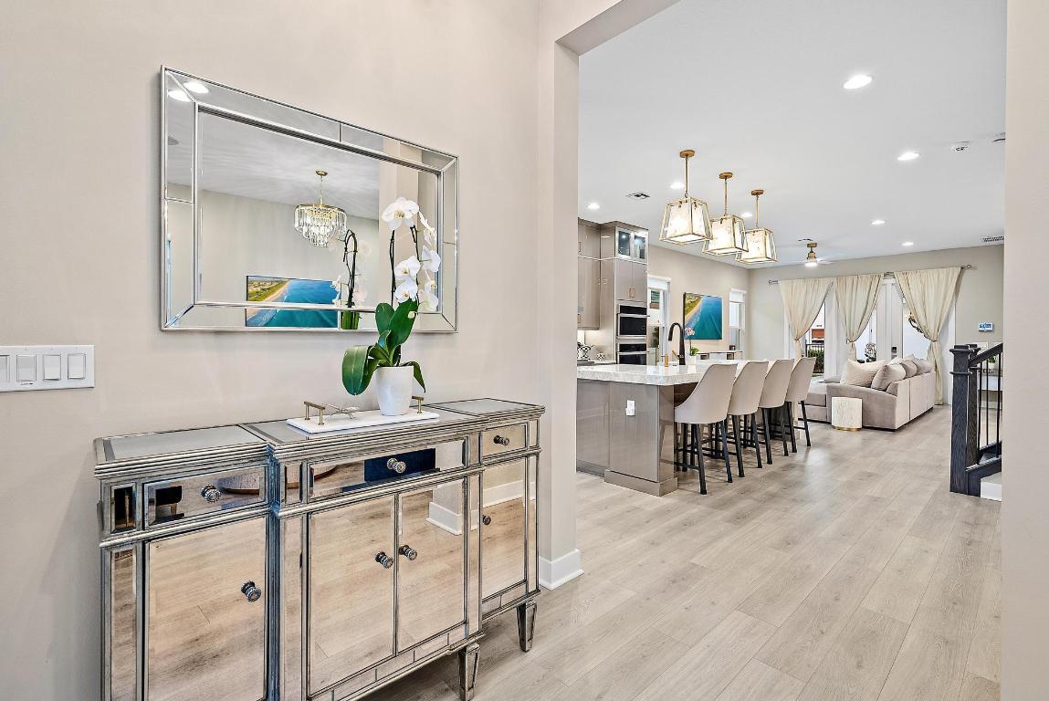 AlTON NEIGHBORHOOD 1 - Residential