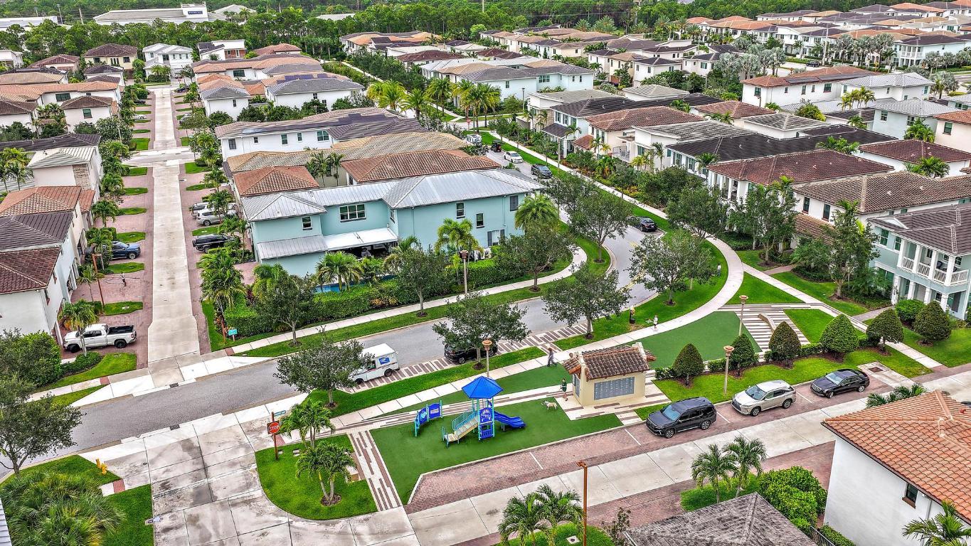 AlTON NEIGHBORHOOD 1 - Residential