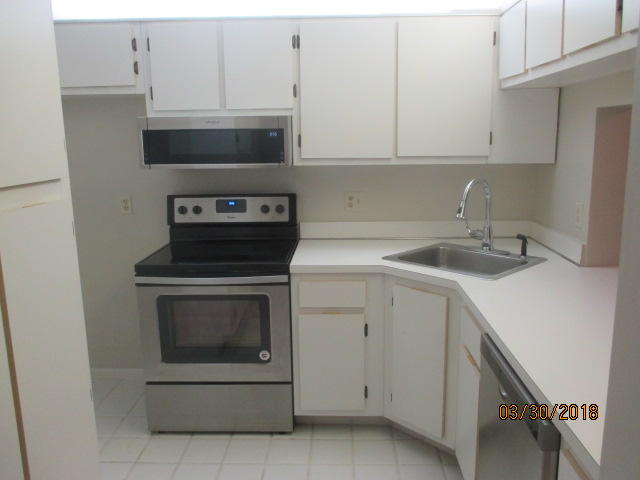 JENSEN BEACH CLUB CONDO - Residential