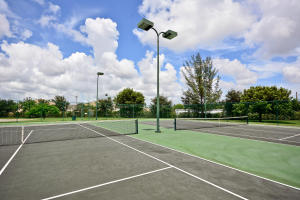 HAMILTON BAY SECTION - Residential