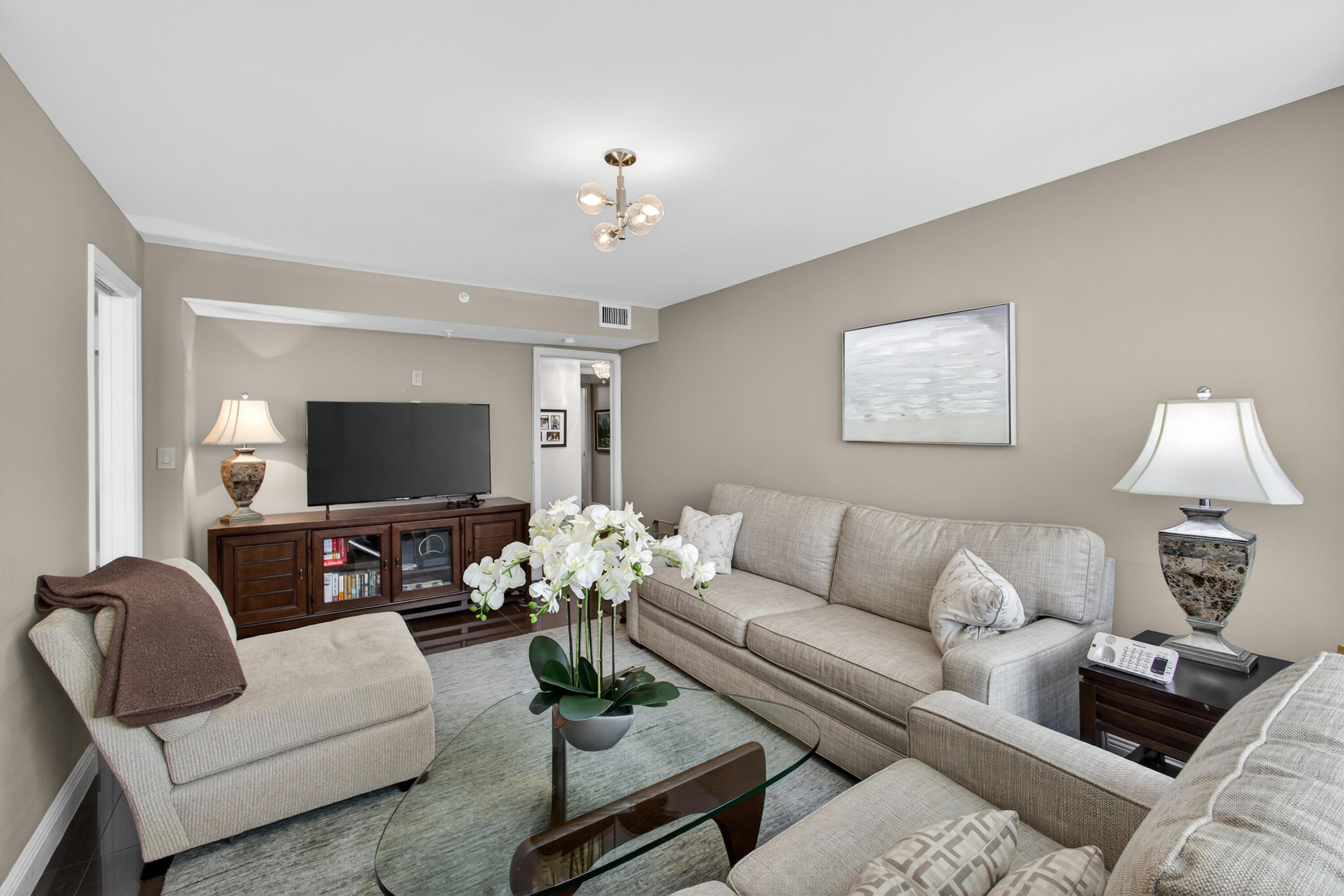 HALCYON OF PALM BEACH - Residential