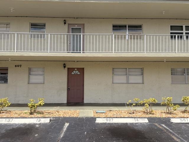 607 S State Rd 7 1g