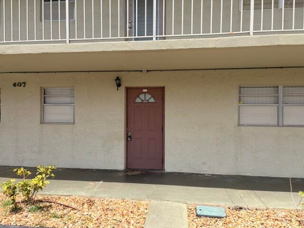 Photo of 607 S State Rd 7 #1g, Margate, FL 33068 (MLS # B26036300)