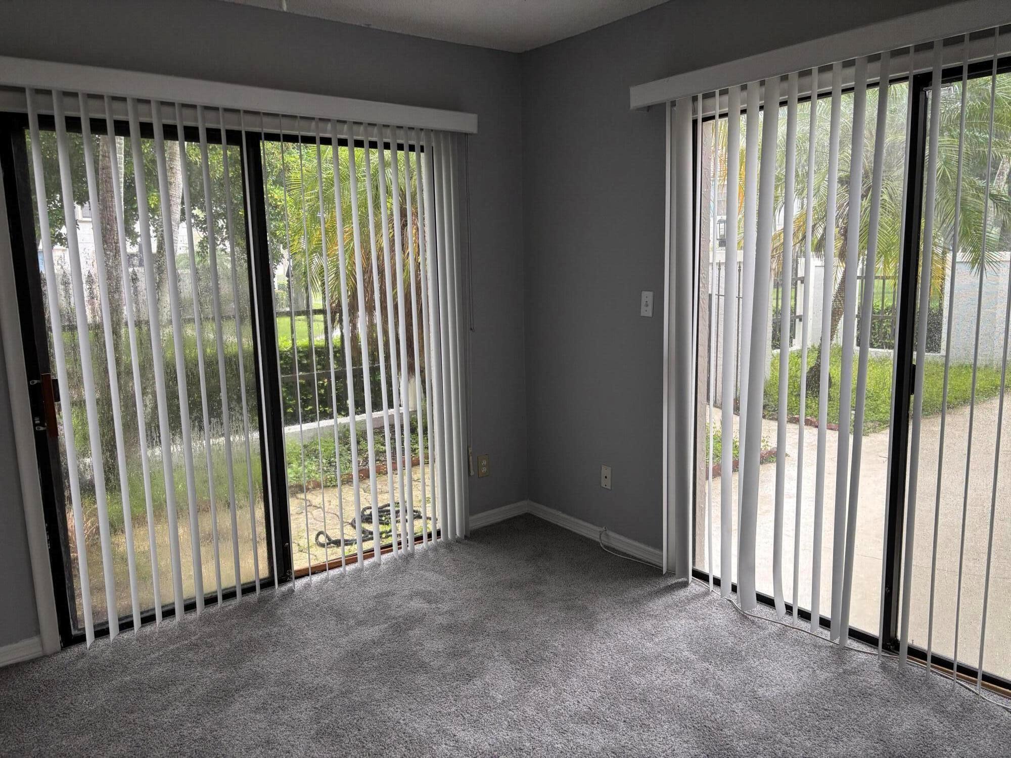 352 Prestwick Circle 1