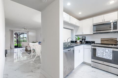 10402 Sunrise Lakes Blvd 107 Sunrise FL 33322