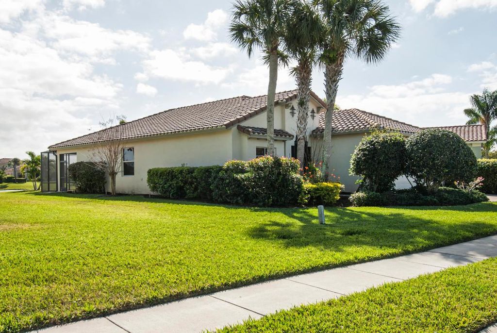 Photo of 5534 57th Way, Vero Beach, FL 32967 (MLS # R11157709)