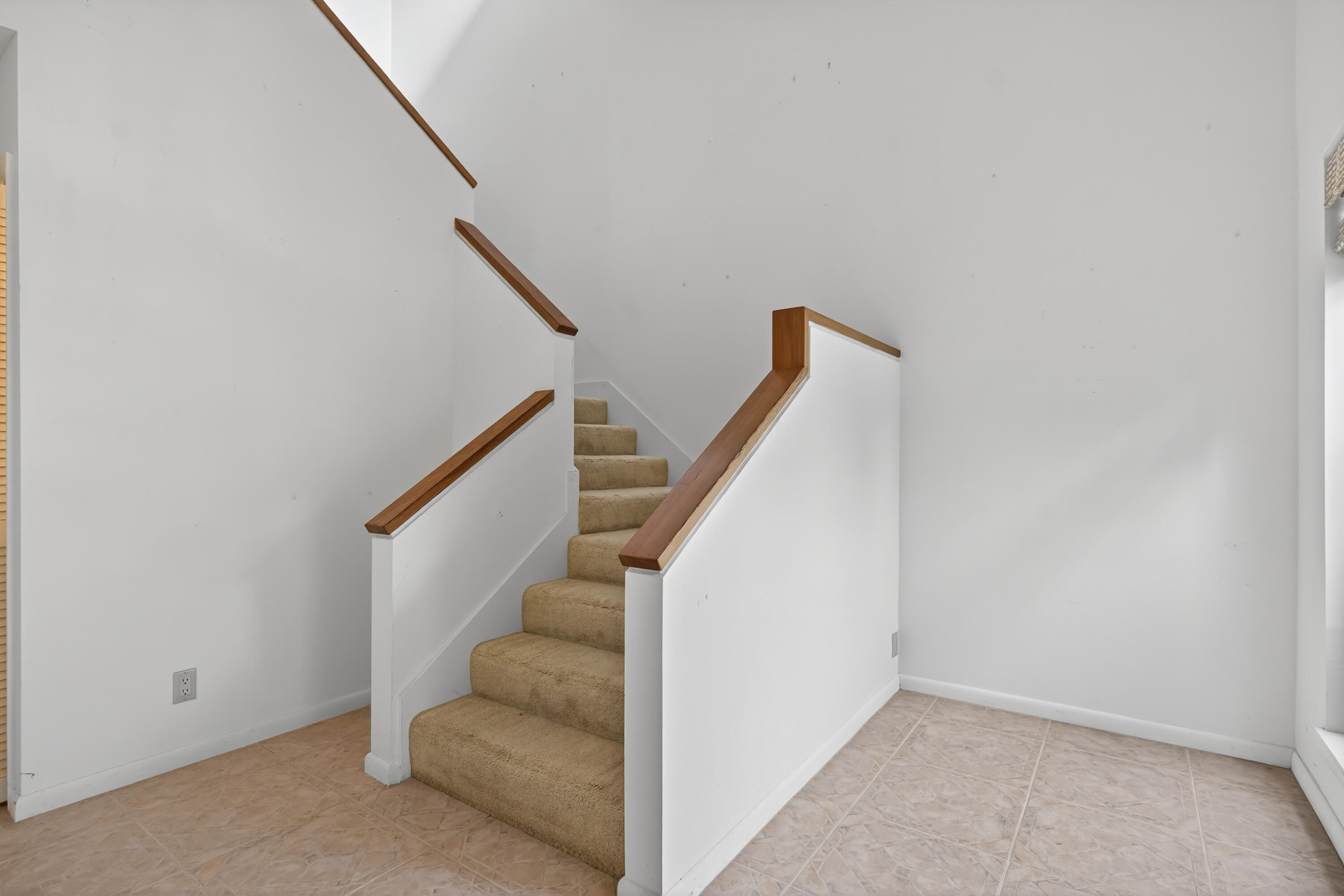 BAYTOWNE OF JONATHANS LANDING - Residential