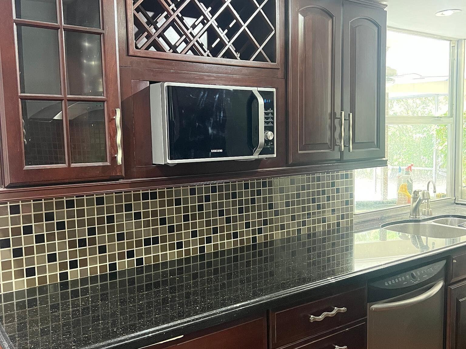 BOCA RATON SQUARE TERRACE - Residential Lease