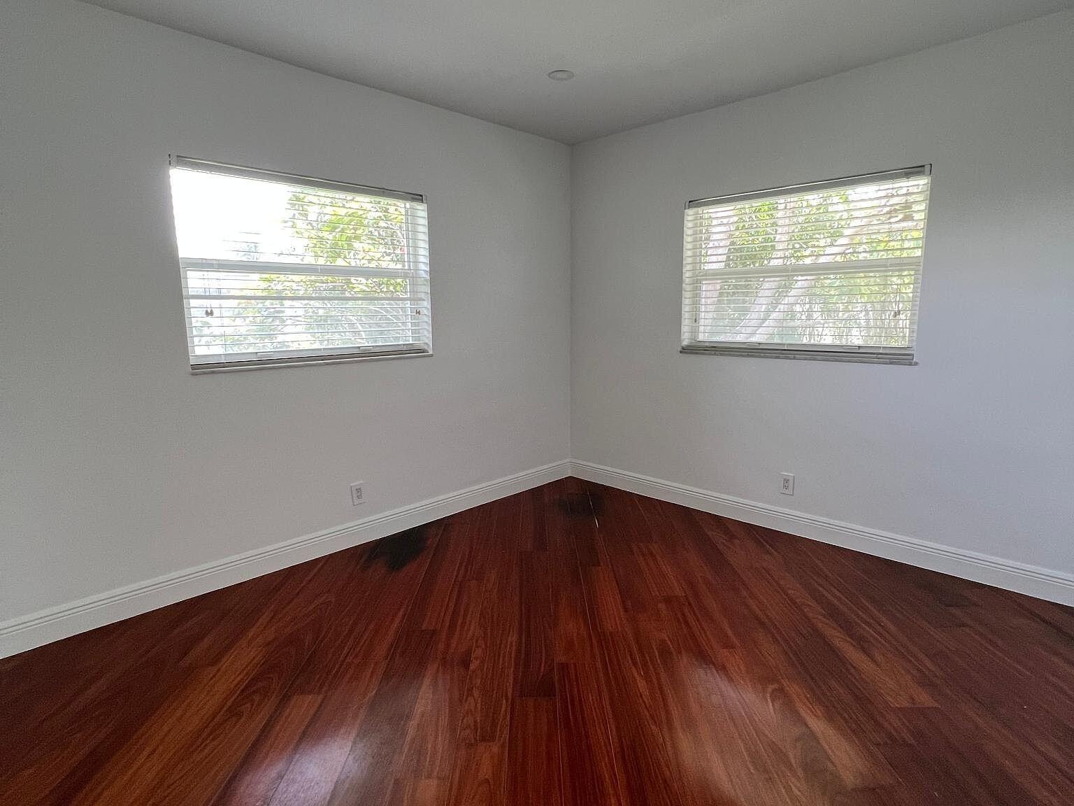 BOCA RATON SQUARE TERRACE - Residential Lease