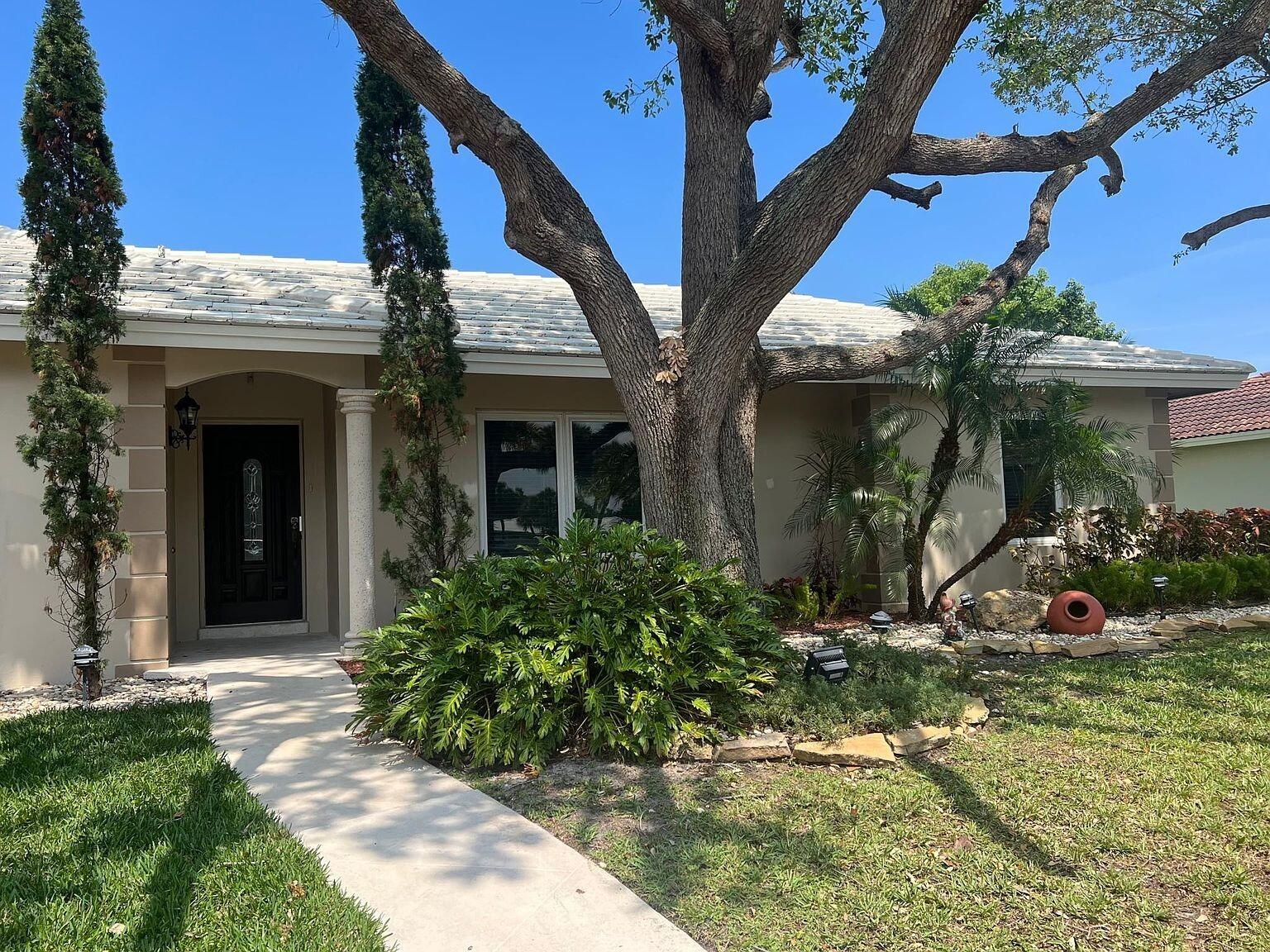 BOCA RATON SQUARE TERRACE - Residential Lease