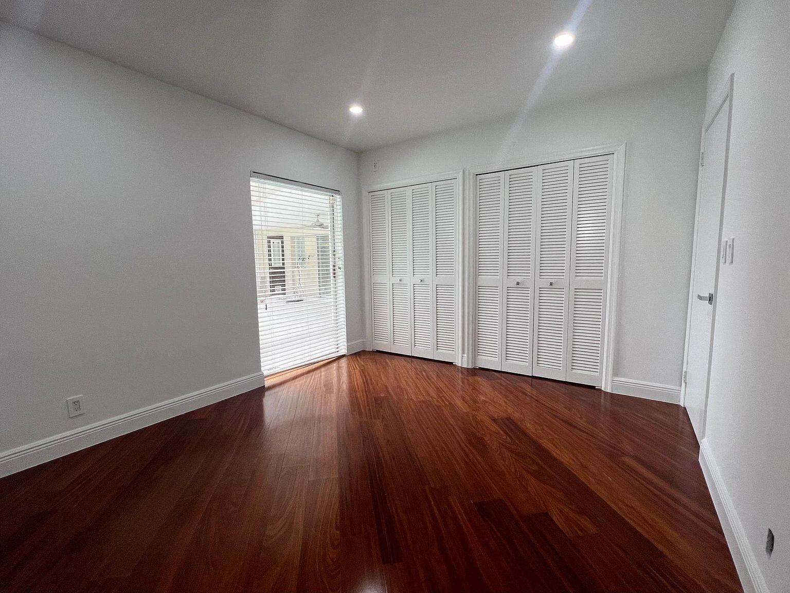 BOCA RATON SQUARE TERRACE - Residential Lease