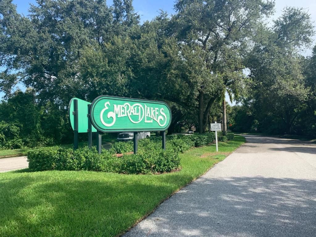 Photo of 5650 SE Windsong Lane #412, Stuart, FL 34997 (MLS # R10976329)