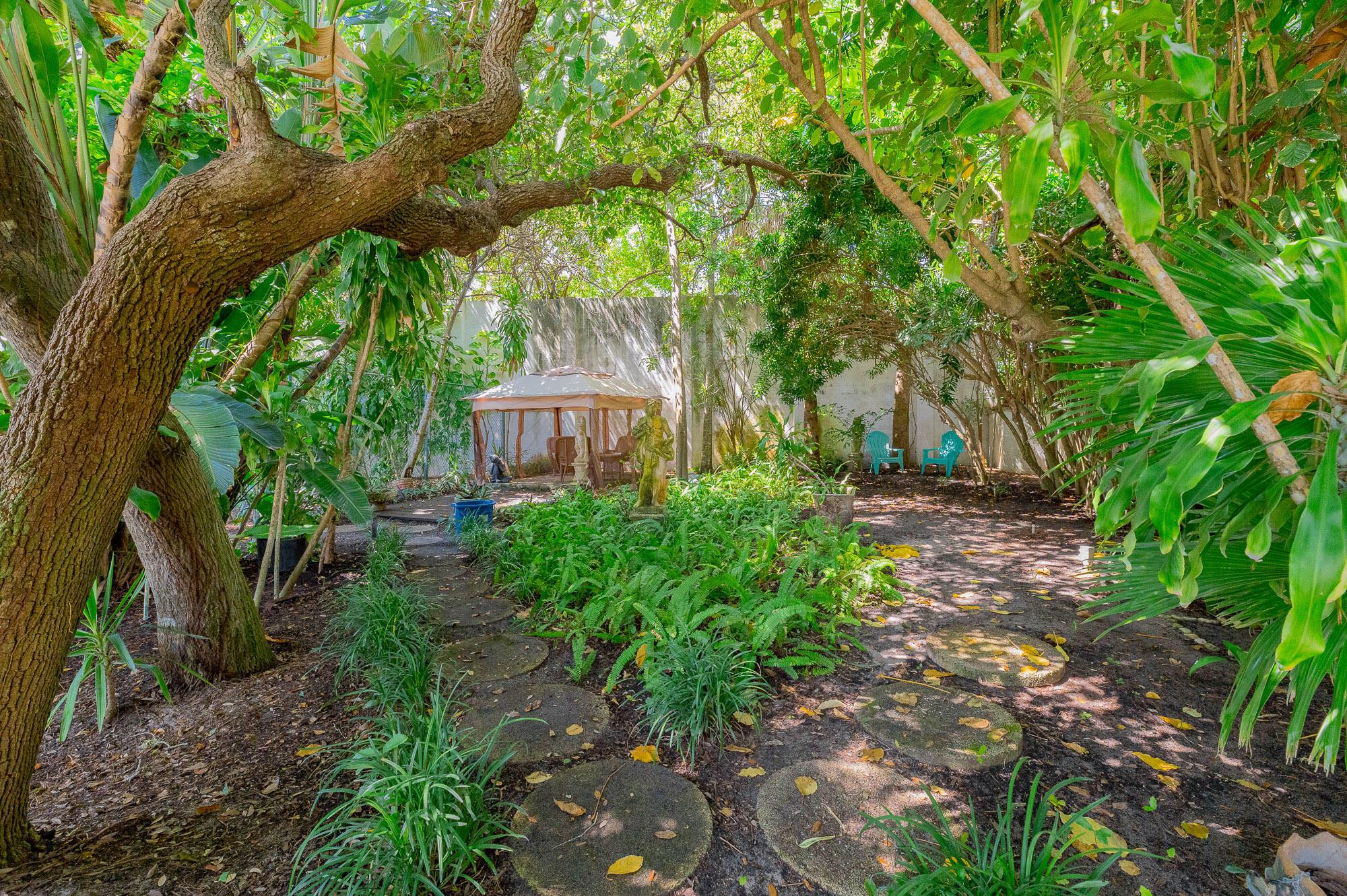 ANDREW & COMPANY SUBDIVIS - Residential