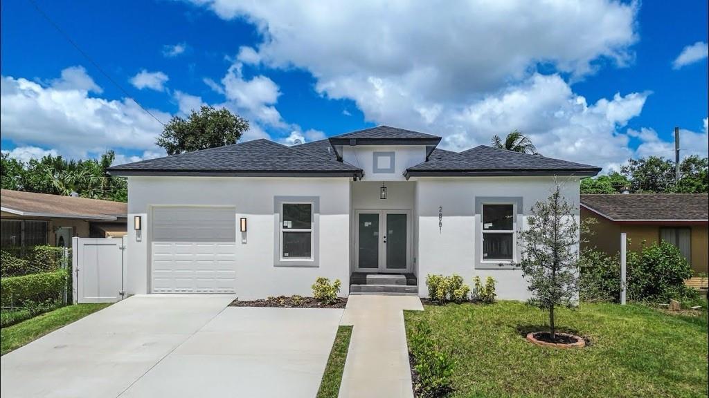 THIS IS A BRAND NEW HOUSE. 4 BEDROOMS AND 2 1/2 BATH WITH IMPACT WINDOWS. IT IS COMPLETELY FENCED. WITH A BEAUTIFUL OPEN LAY OUT KITCHEN. COME TODAY AND MAKE AN OFFER.