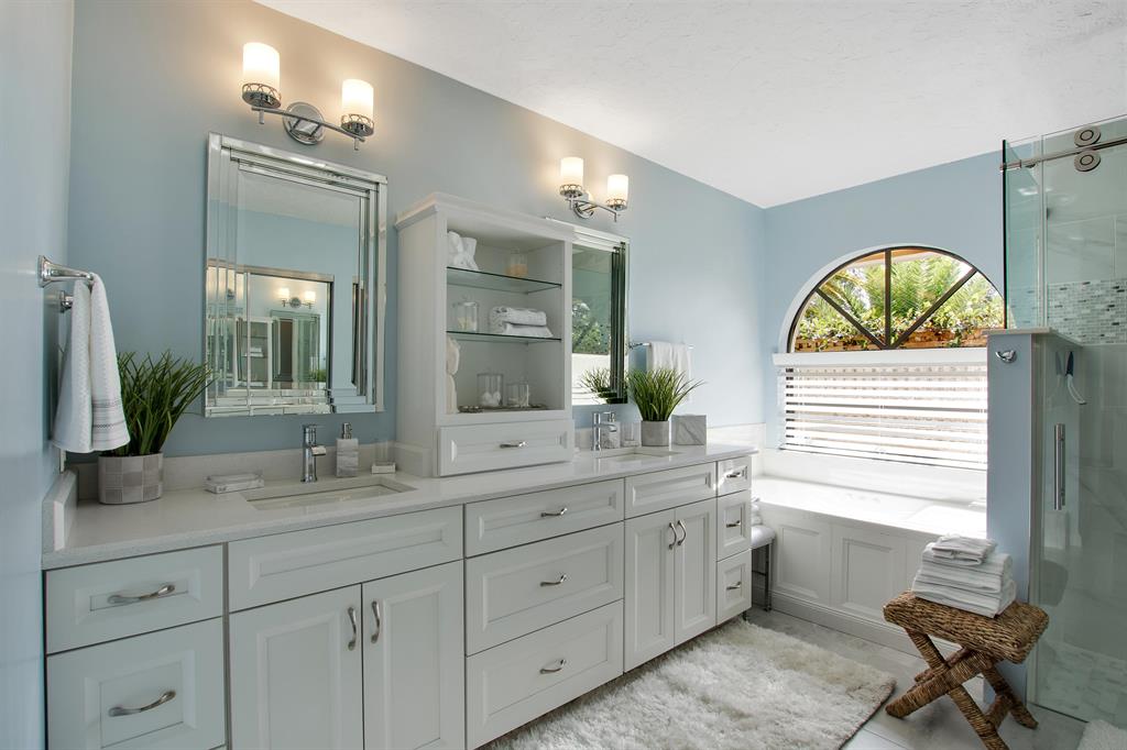 PADDOCK PARK 2 OF WELLINGTON - Residential