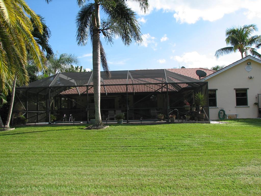 PADDOCK PARK 2 OF WELLINGTON - Residential