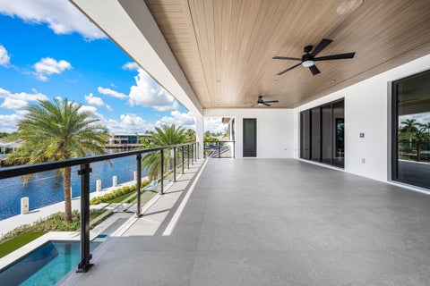 Tiny photo for 2961 NE 27TH Avenue, Lighthouse Point, FL 33064 (MLS # B26085133)
