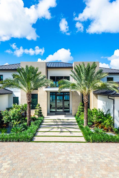 Tiny photo for 2961 NE 27TH Avenue, Lighthouse Point, FL 33064 (MLS # B26085133)