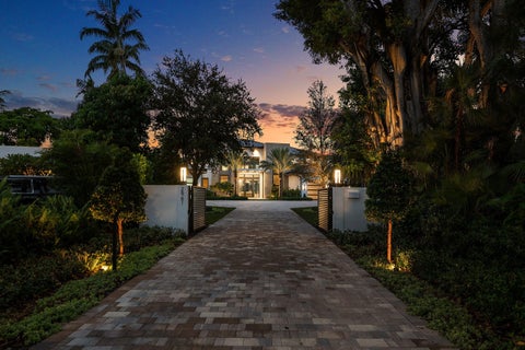 Tiny photo for 2961 NE 27TH Avenue, Lighthouse Point, FL 33064 (MLS # B26085133)