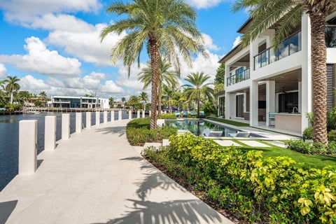 Tiny photo for 2961 NE 27TH Avenue, Lighthouse Point, FL 33064 (MLS # B26085133)