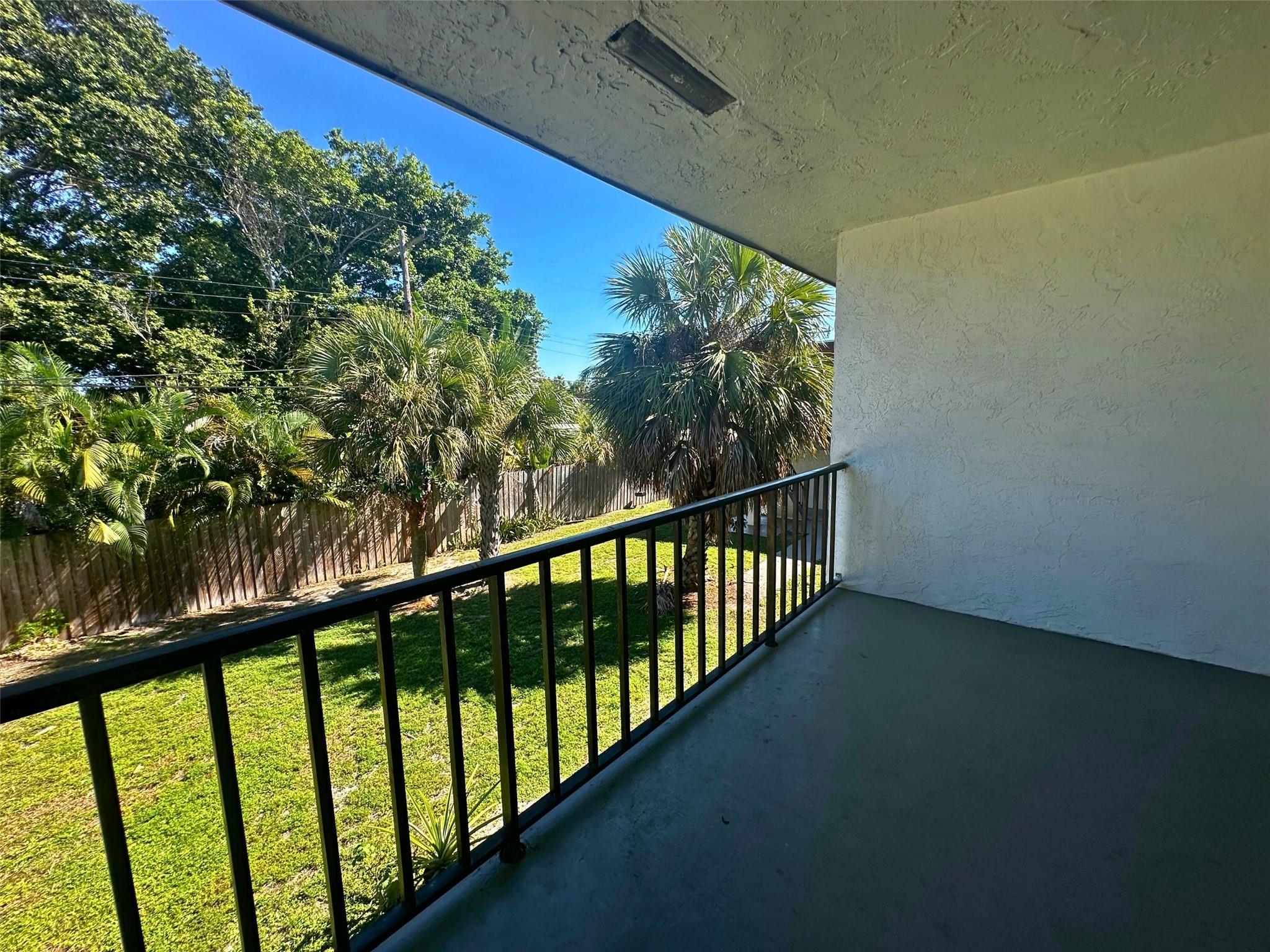 Lake Worth Town Add 01 - Residential Lease