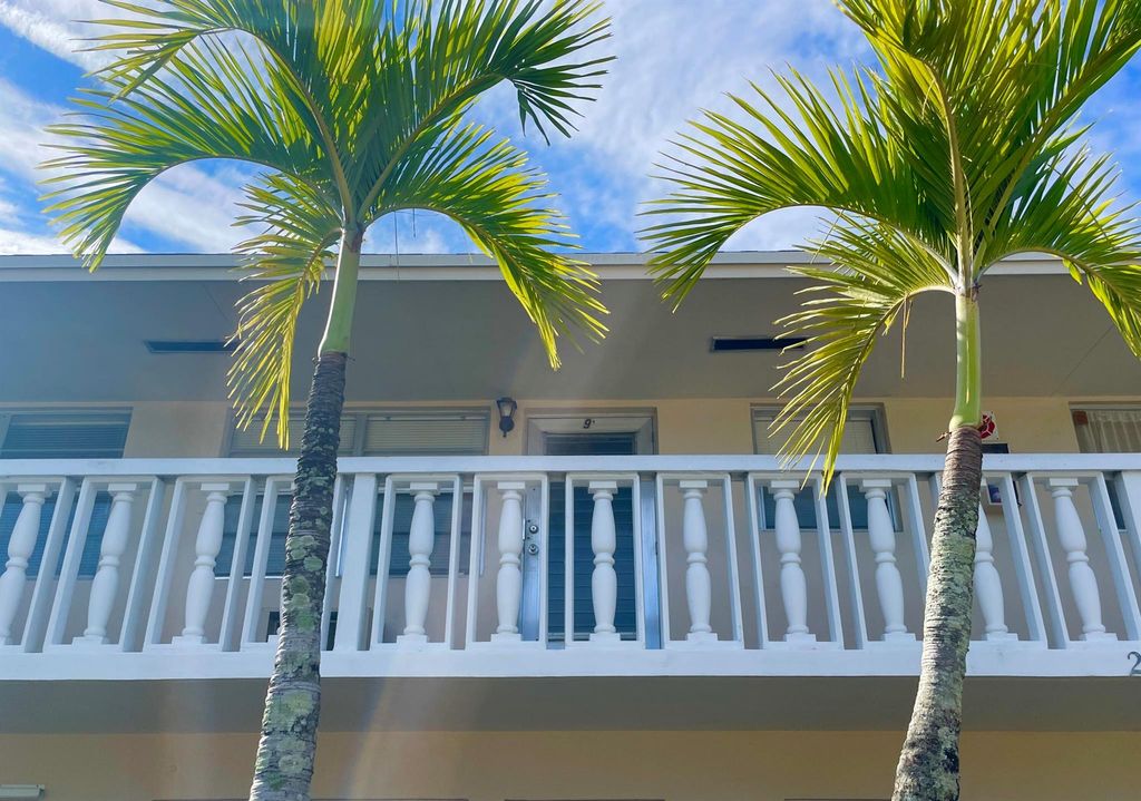 Photo of 201 S J Street #9, Lake Worth Beach, FL 33460 (MLS # R11063053)