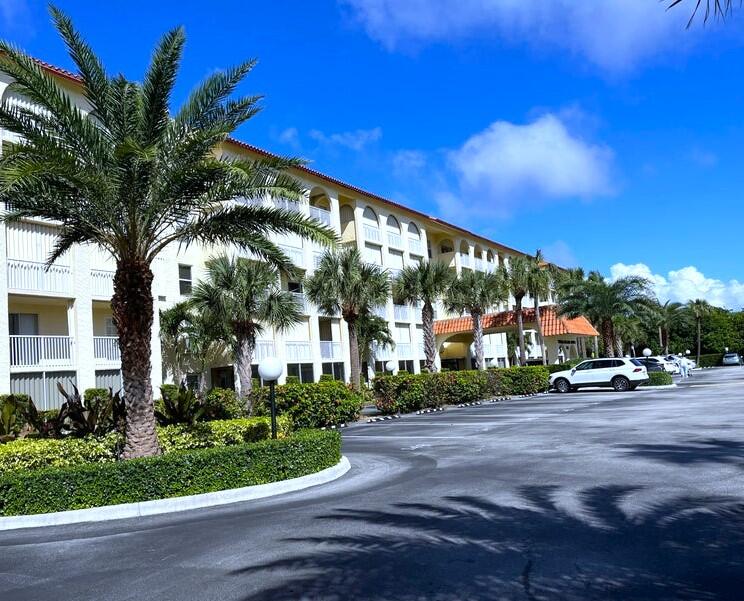 TIERRA DEL MAR - Residential Lease