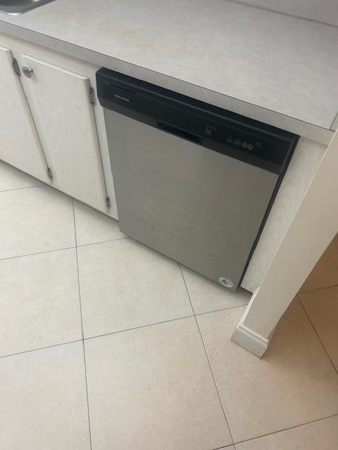 TIERRA DEL MAR - Residential Lease