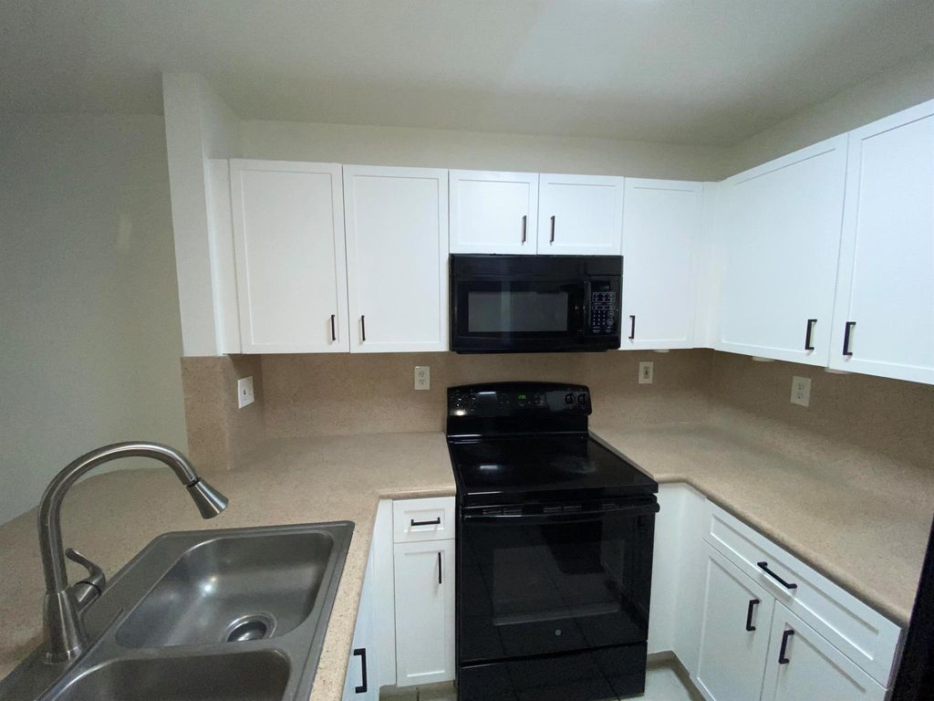 Photo of 782 Summit Lake Drive, West Palm Beach, FL 33406 (MLS # R10998675)