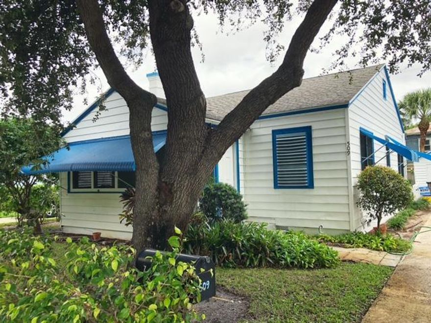 History meets charm in this delightful 2 bedroom, 1 bath historic bungalow. A true gem nestled a block away from the picturesque intracoastal waterway. The home features a 1 car detached garage / workshop, an intimate private backyard and a unique blend of character.

You'll be instantly captivated by the timeless allure of the original hardwood floors and pecky cypress dining room.

The covered, enclosed patio offers additional space to relax with a morning cup of coffee.

Located in the coveted Northwood Gardens neighborhood, you'll enjoy a vibrant community with easy access to the intracoastal waterway.

This historic cottage is not just a home, it's a piece of history waiting to be cherished and appreciated.