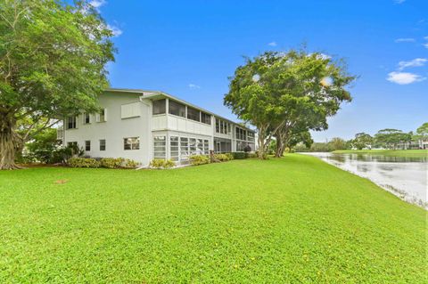 A home in Deerfield Beach