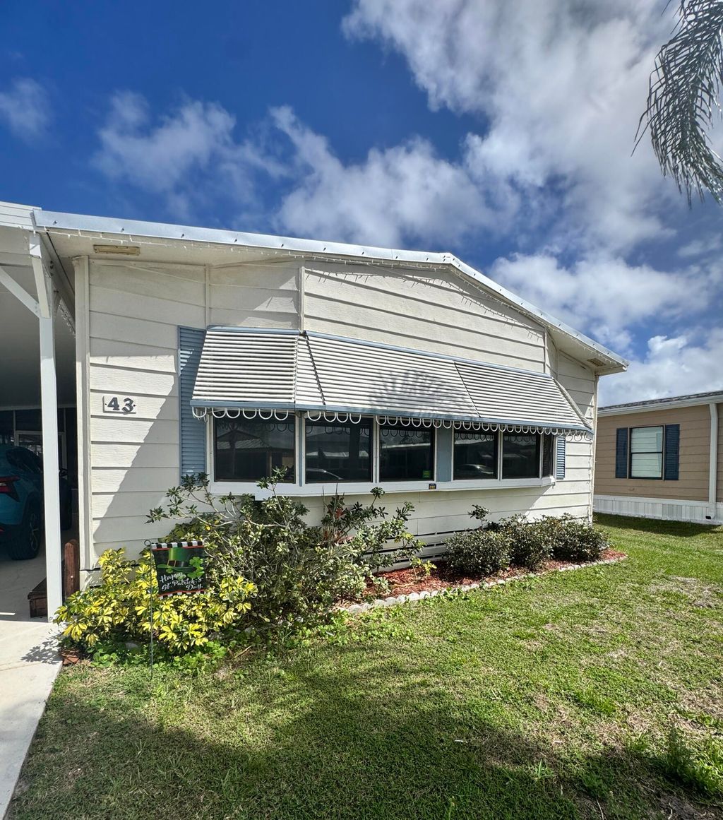 Photo of 43 Verde Vista Vis, Fort Pierce, FL 34951 (MLS # R11169798)