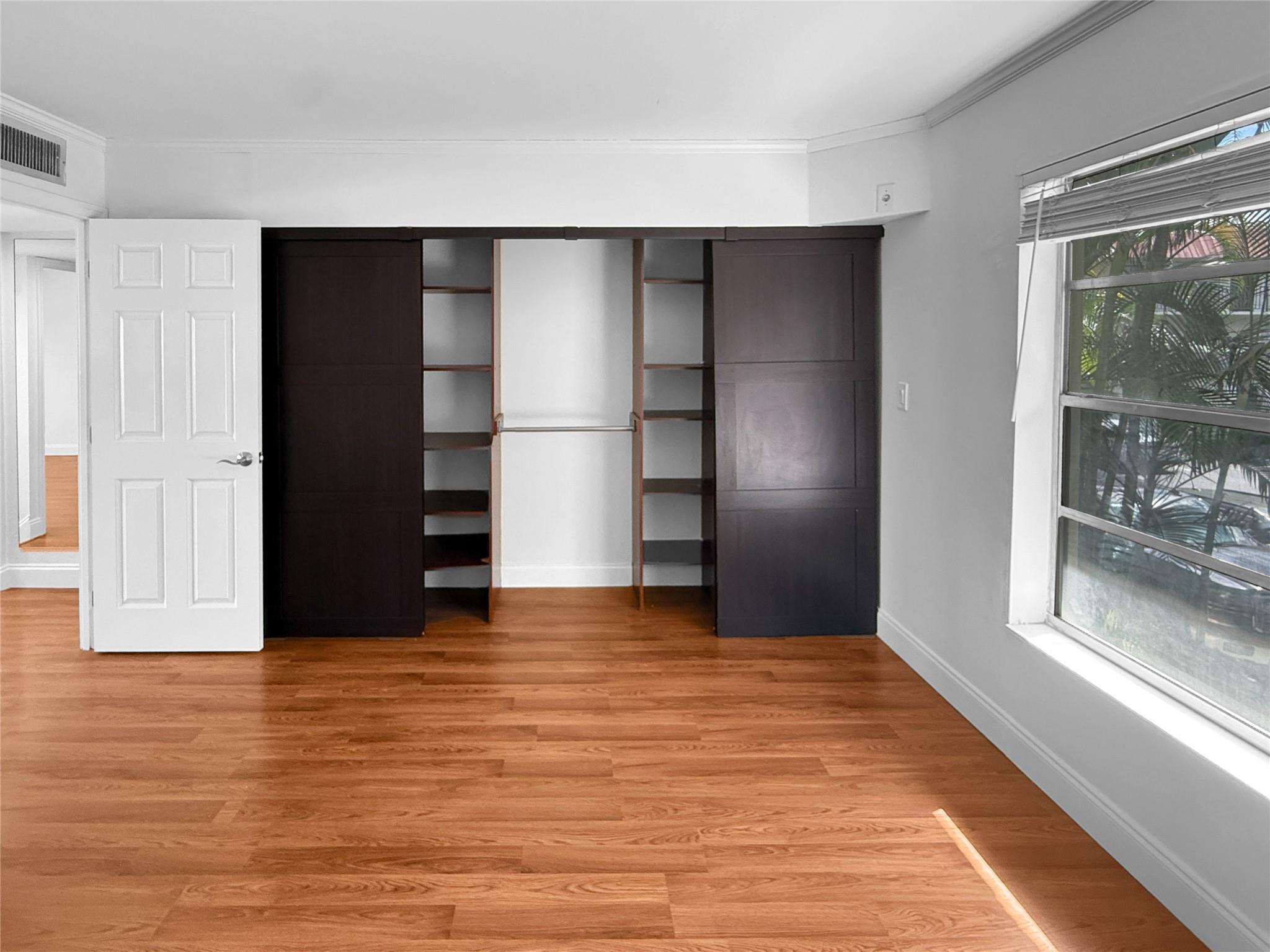 RACQUET CLUB - Residential Lease