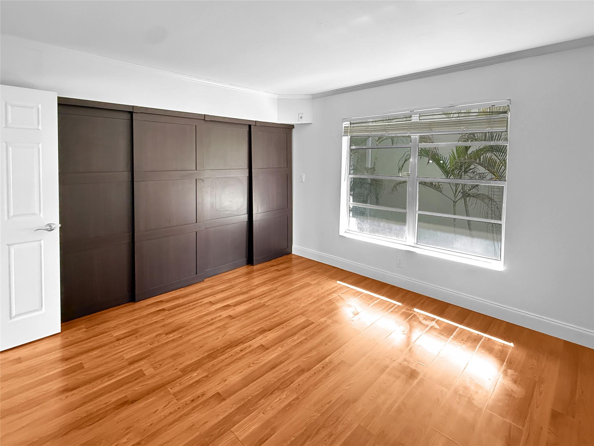 RACQUET CLUB - Residential Lease