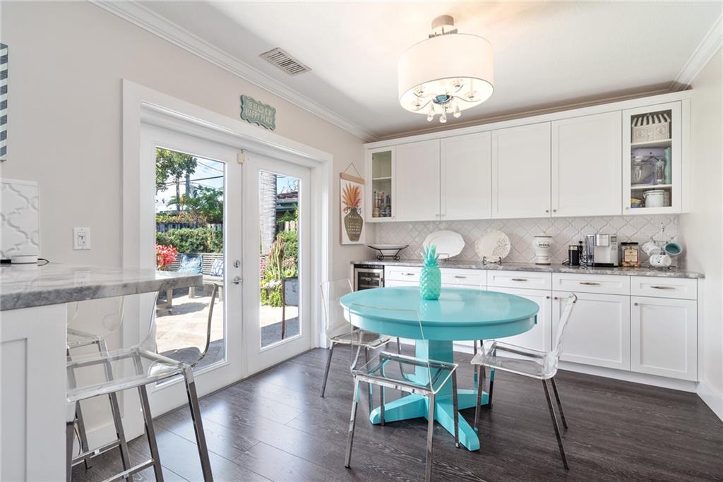 Coral Woods 33-25 B - Residential