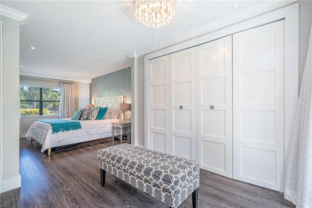 Coral Woods 33-25 B - Residential