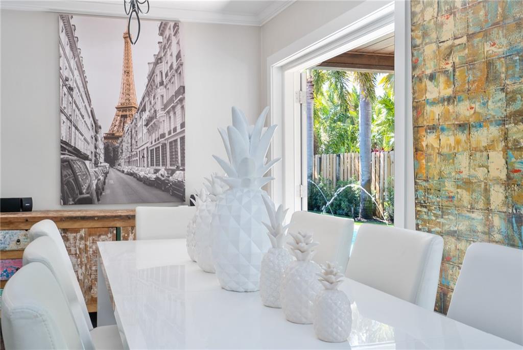 Coral Woods 33-25 B - Residential