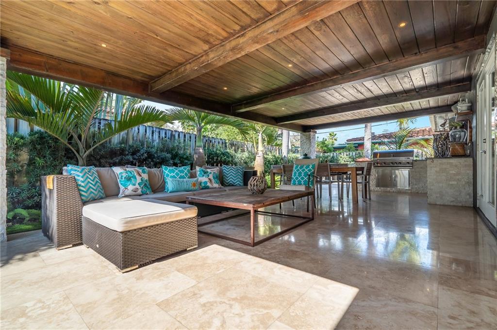 Coral Woods 33-25 B - Residential