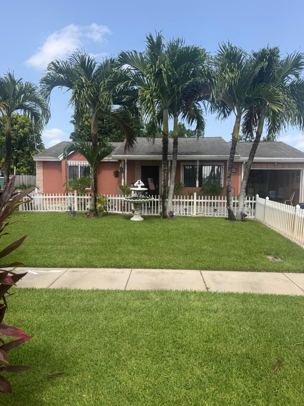 Photo of 1304 Donwoods Lane, Royal Palm Beach, FL 33411 (MLS # B26050540)