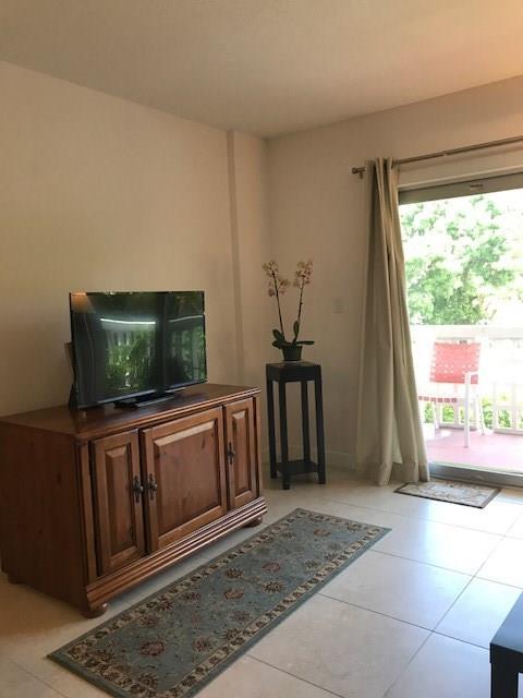 Coral Lake Tower - Residential